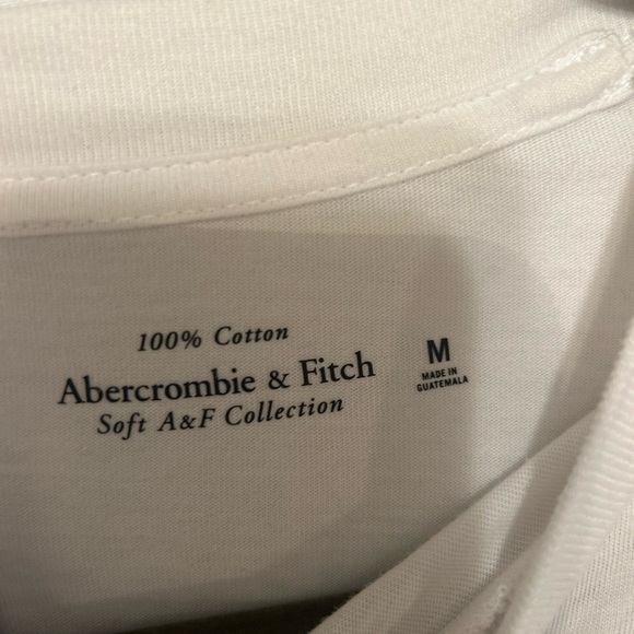 Abercrombie Spliced Tshirt - Picture 2 of 4
